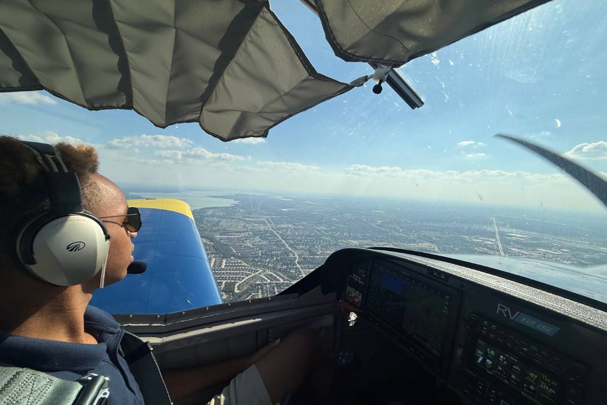 Rising Aviation student flying