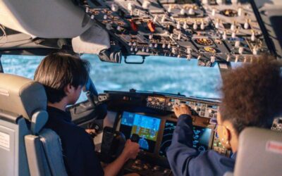How to Go From High School Student to Airline Pilot in 5 Steps