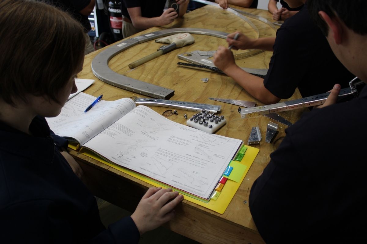rising aviation aircraft maintenance students